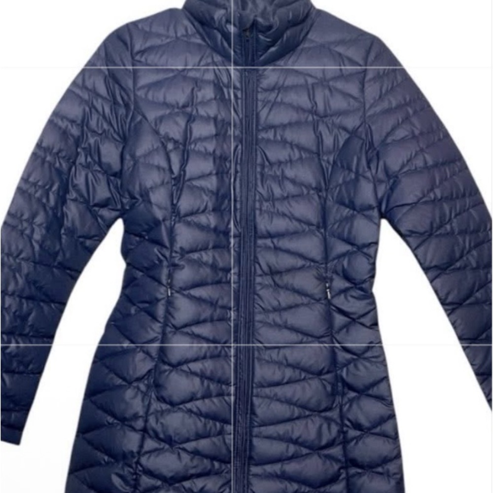 Patagonia Women's Quilted Puffer Jacket - Navy